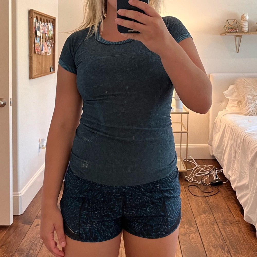 Lulu lemon swiftly tech shirt